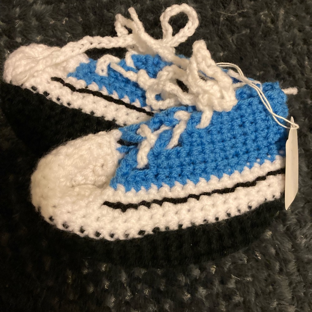 Hand crocheted baby Converse!
